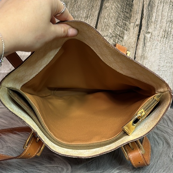 CELINE - Shoulder bag - Picture 9 of 11